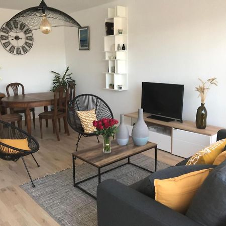 Nice Apartment In Audierne Close To Beach Exterior foto